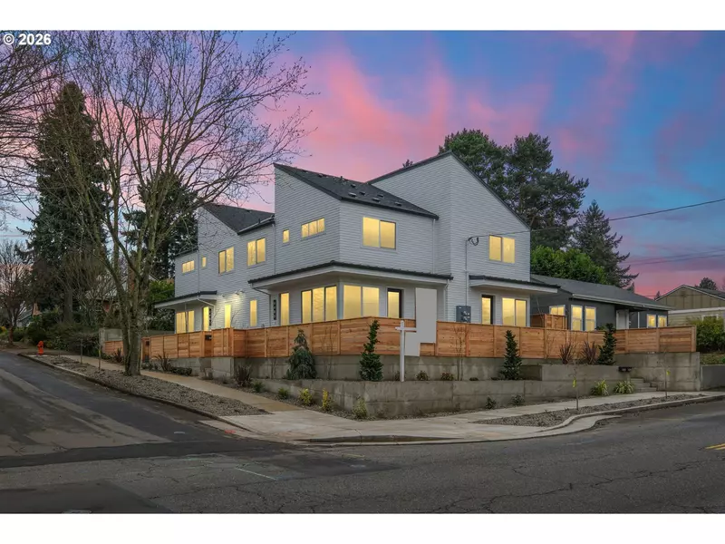 4092 NE Prescott ST #A, Portland, OR 97211