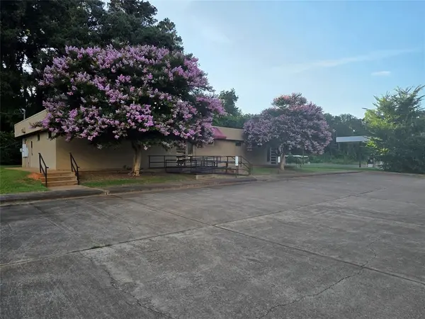 108 N Louisiana Street, Plain Dealing, LA 71064