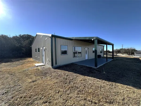 530 Lois Circle, Granbury, TX 76049