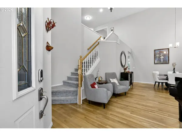 2676 NE CHARLOIS DR, Hillsboro, OR 97124