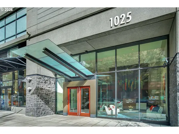 Portland, OR 97209,1025 NW COUCH ST #717