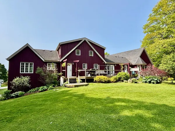 100 Snow Ridge CT, Oshawa, ON L1H 0S5