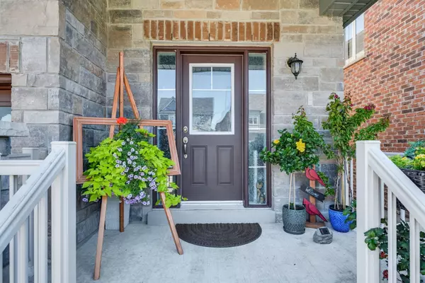 Innisfil, ON L0L 1W0,1152 Peelar CRES