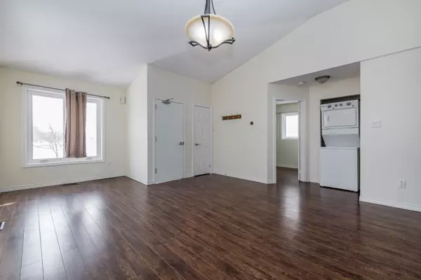 Barrie, ON L4N 8B4,64 Copeman CRES