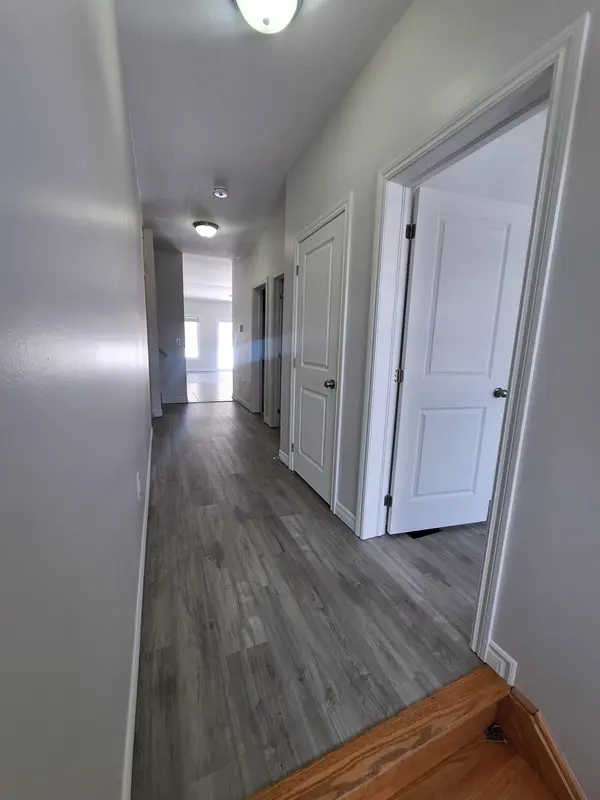 177 Isabella DR #UPPER, Orillia, ON L3V 6H2