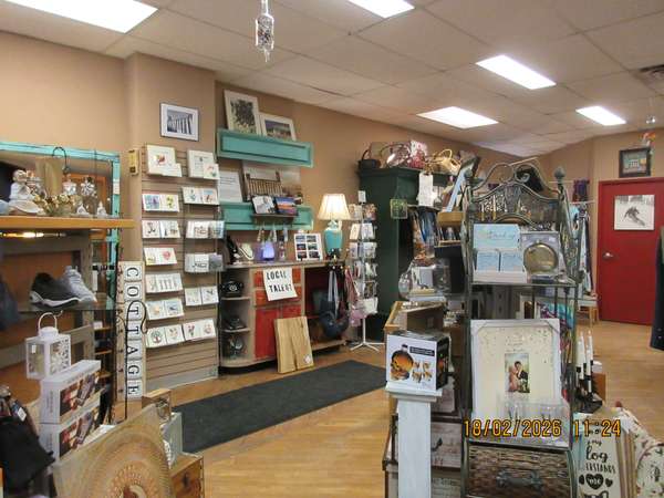 191 Hurontario ST #2, Collingwood, ON L9Y 2M1