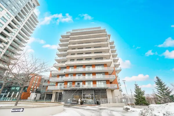 35 Fontenay CT #409, Toronto W08, ON M9A 0C4