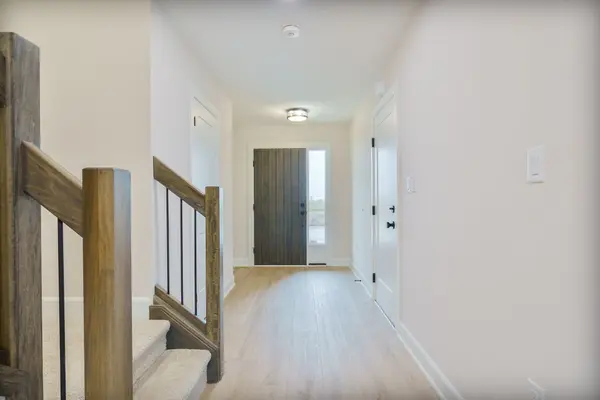 3 Sheldabren ST, North Middlesex, ON N0M 1A0