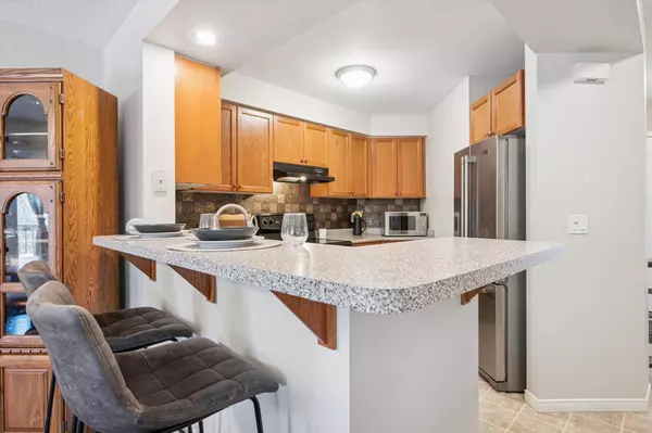 Guelph, ON N1L 1P6,12 EUGENE DR