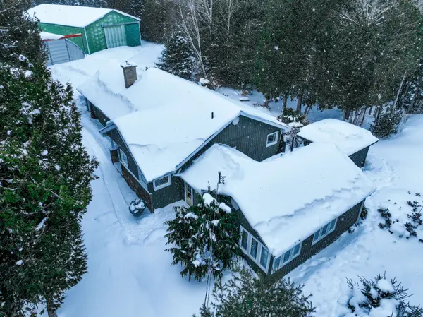 158 Stokes Bay RD, Northern Bruce Peninsula, ON N0H 1W0