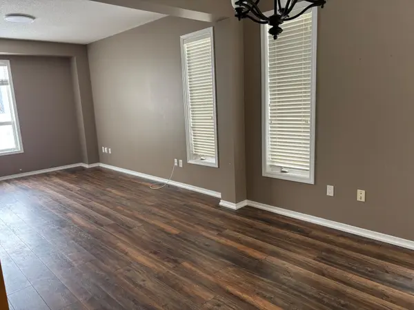 Cobourg, ON K9A 0J1,762 Carlisle ST