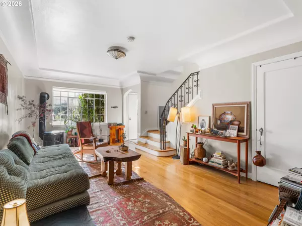 Portland, OR 97232,2325 NE FLANDERS ST #6