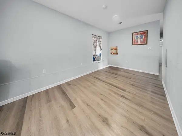 740 E 18Th St, Paterson City, NJ 07501