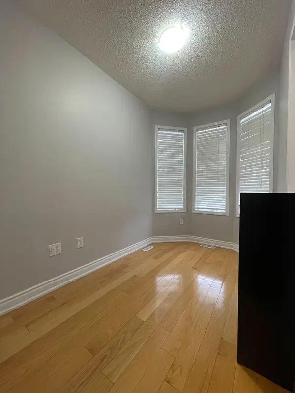 Brampton, ON L6X 0M1,230 Fandango DR