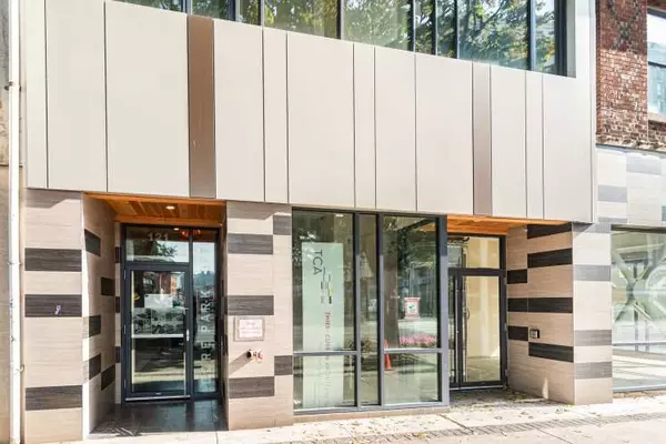 Hamilton, ON L8N 1A9,121 King ST E #501