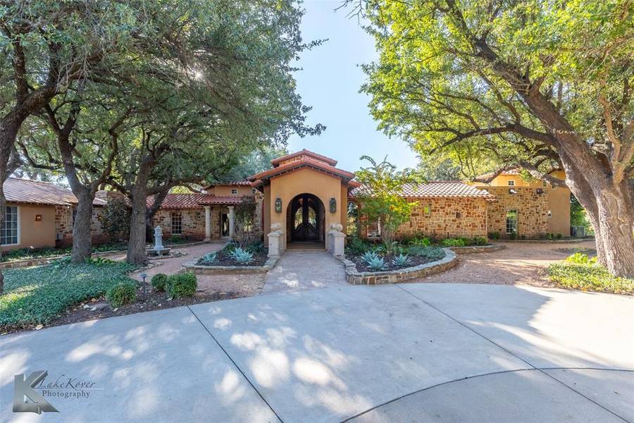 133 Paradise Road, Buffalo Gap, TX 79508