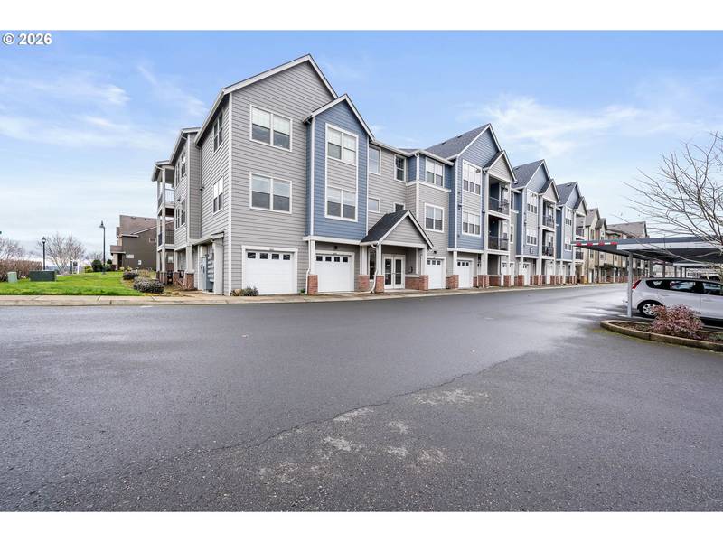 16449 NW CHADWICK WAY #204, Portland, OR 97229