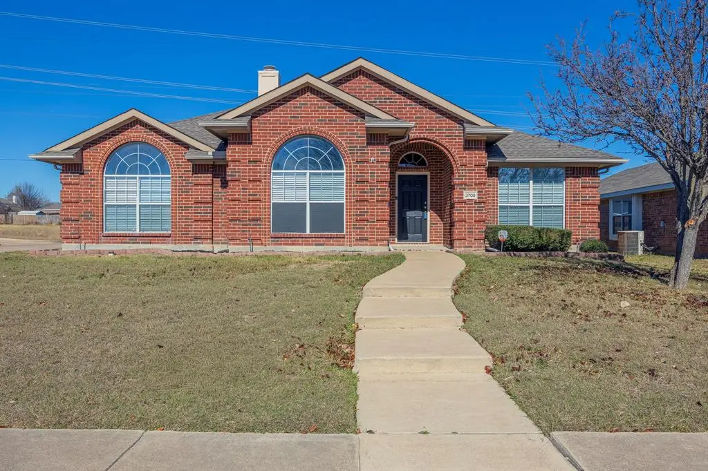 3705 Rosewood Lane, Sachse, TX 75048