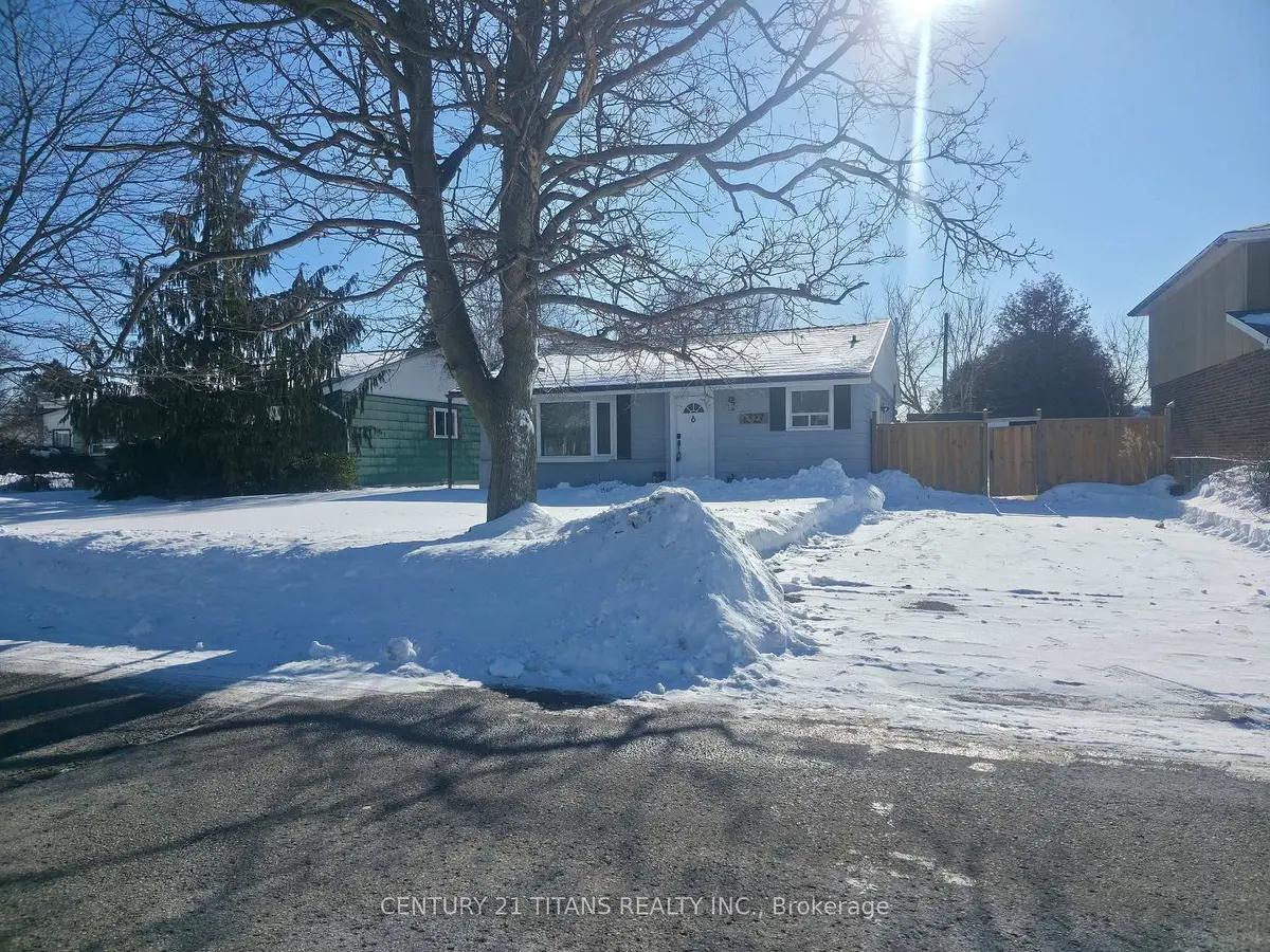 1327 Commerce ST, Pickering, ON L1W 1E1