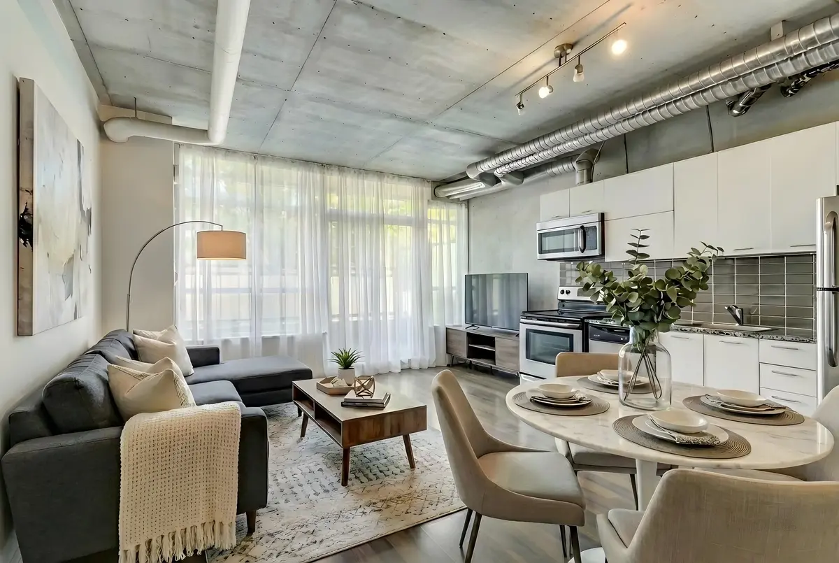 38 Joe Shuster WAY #312, Toronto W01, ON M6K 0A5