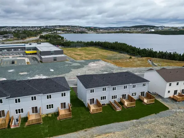 44 Trenton Drive, Paradise, NL A1L 4B8