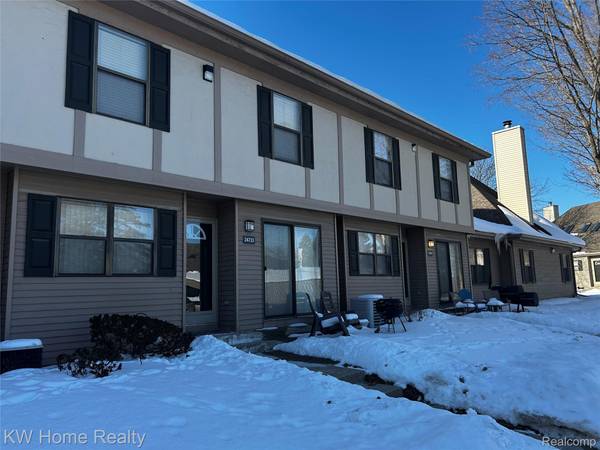 24733 Primrose LN, Southfield, MI 48033