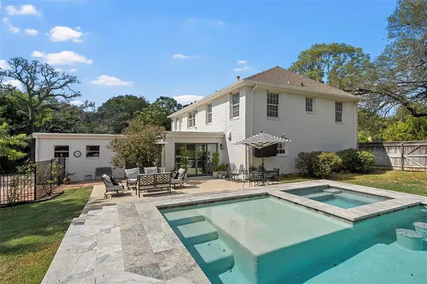 6710 Fish Pond Road, Waco, TX 76710