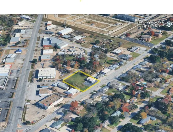 7255 Glenview Drive, Richland Hills, TX 76180