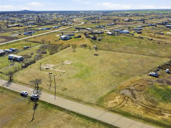 3237 County Road 911, Joshua, TX 76058