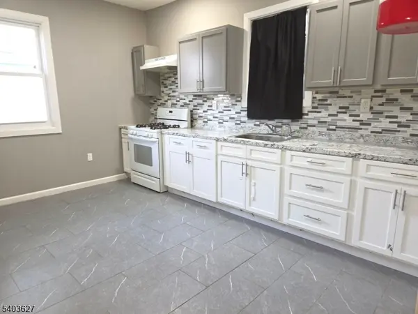 131 N 14Th St, East Orange City, NJ 07017