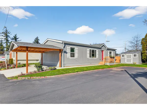 Oregon City, OR 97045,18780 Central Point RD #F