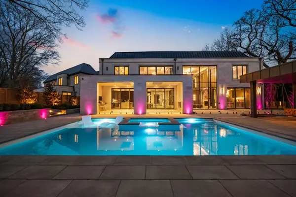 90 Arjay CRES, Toronto C12, ON M2L 1C7