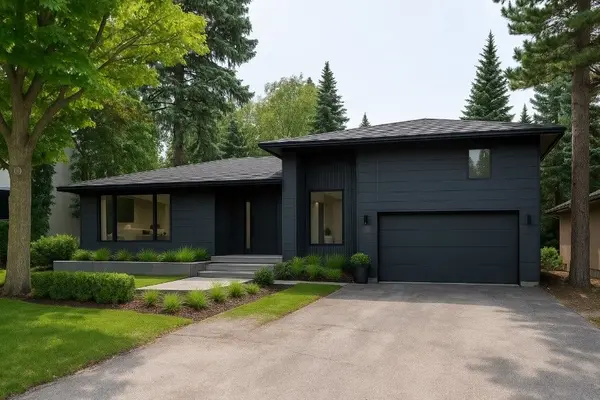 5 Stratheden RD, Toronto C12, ON M4N 1E2