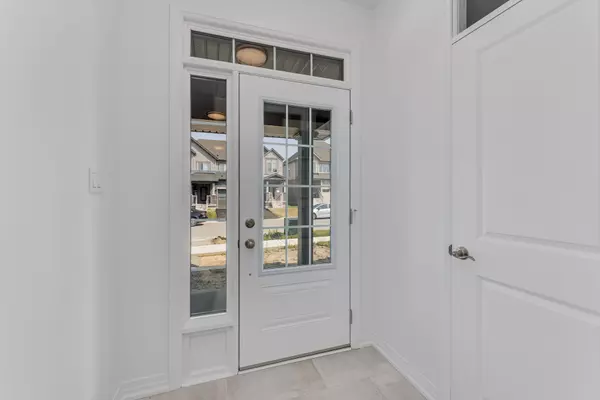 Barrie, ON L9J 0K5,58 Sagewood AVE