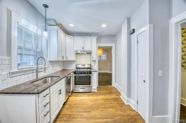 1525 Edison ST, Detroit, MI 48206