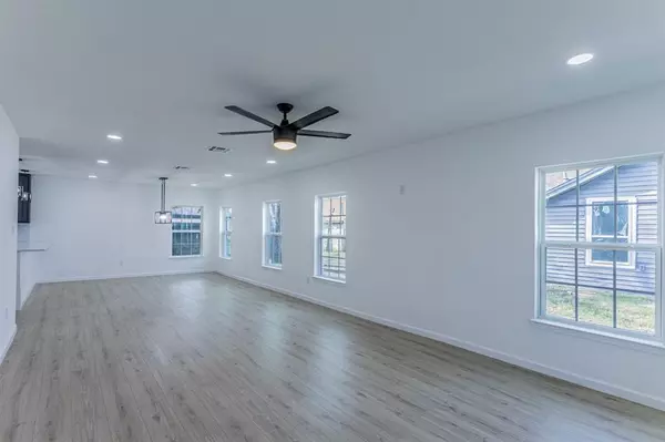 Bellmead, TX 76705,1026 La Clede Street