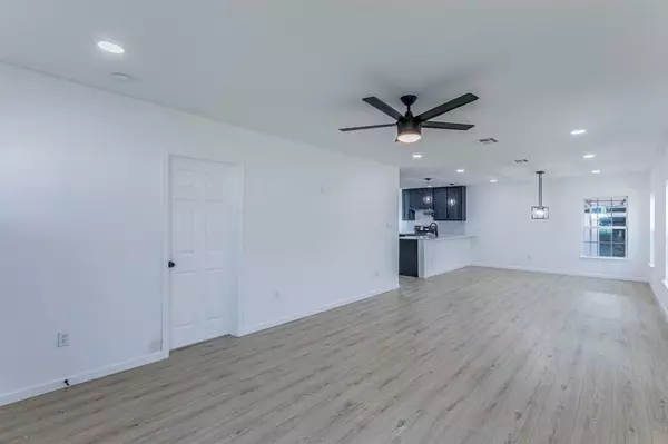 Bellmead, TX 76705,1026 La Clede Street