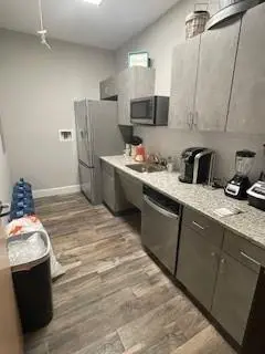 105 N Lakeview Drive, Lake Dallas, TX 75065