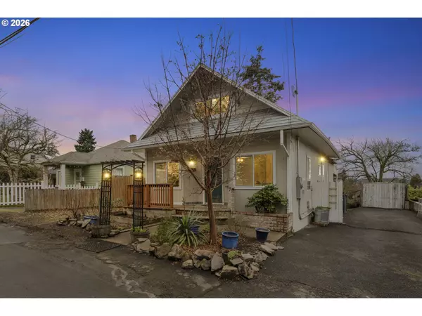 Oregon City, OR 97045,515 PEARL ST