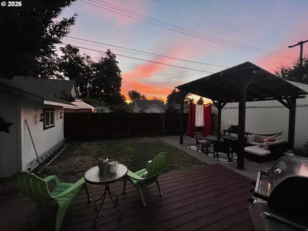 Junction City, OR 97448,645 JUNIPER ST