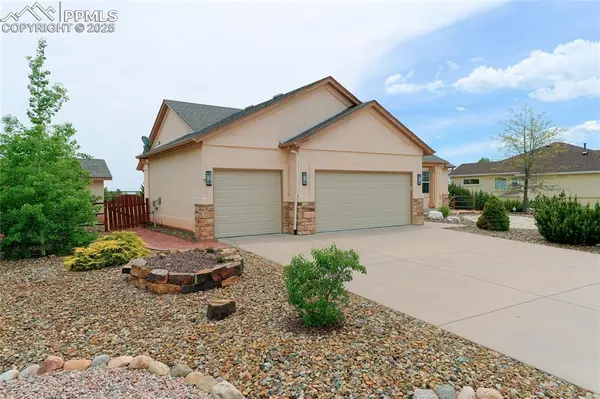 10641 Greenbelt DR, Peyton, CO 80831