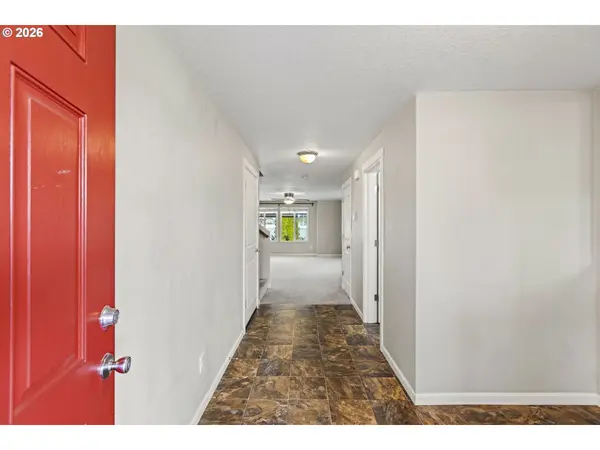 15806 NE 79TH ST, Vancouver, WA 98682