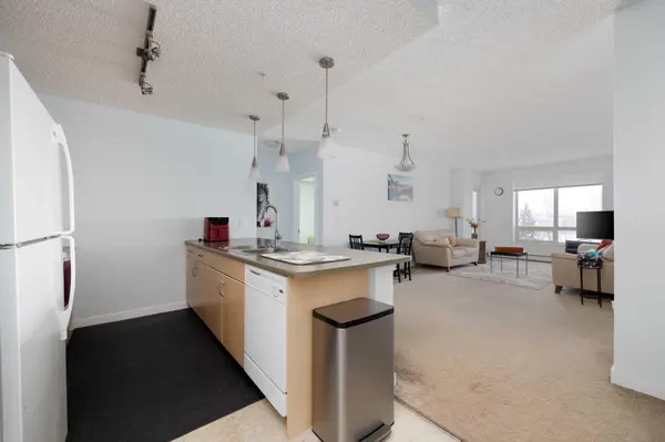 136C Sandpiper RD #307, Fort Mcmurray, AB T9K 1J7