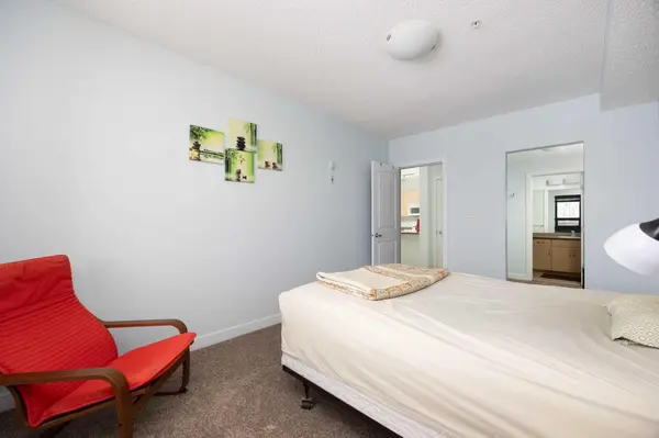 136C Sandpiper RD #307, Fort Mcmurray, AB T9K 1J7