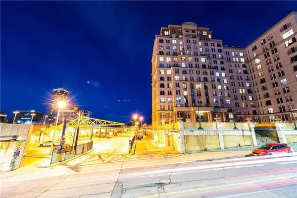 135 James ST S #608, Hamilton, ON L8P 2Z6