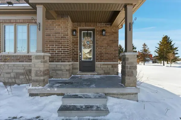 79 Summer Breeze DR, Quinte West, ON K0K 1L0