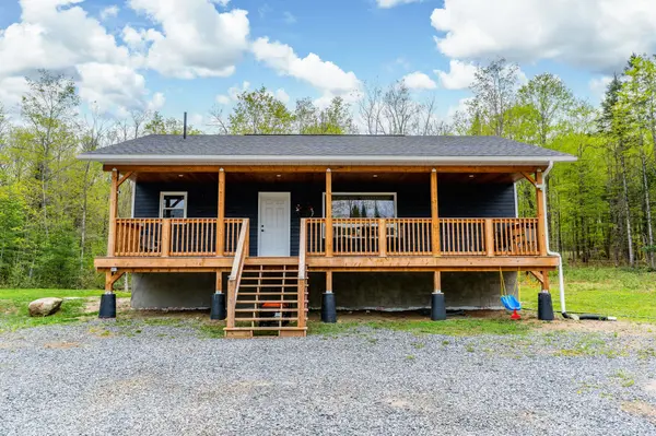 10498 Highway 118 N/A, Algonquin Highlands, ON K0M 1J0