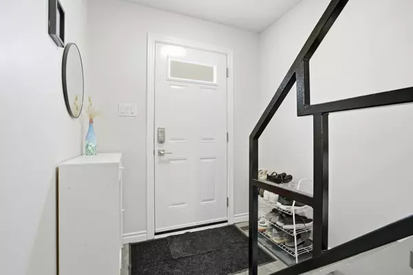 Brantford, ON N3S 4Y1,596 Grey ST #10