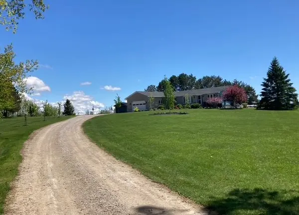 79904 Pondsview RD, Central Huron, ON N7A 3X8