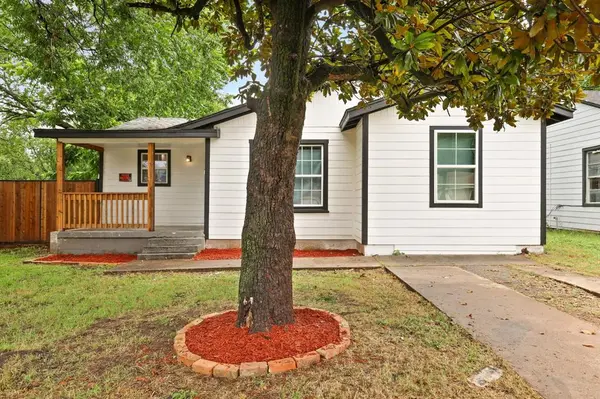 3624 Baylor Street, Fort Worth, TX 76119